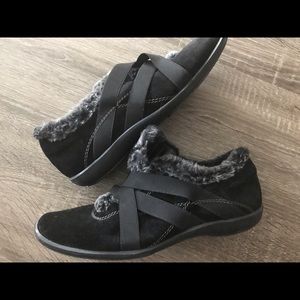 STUART WEITZMAN Suede Shoes With Fur Loafer SPAIN